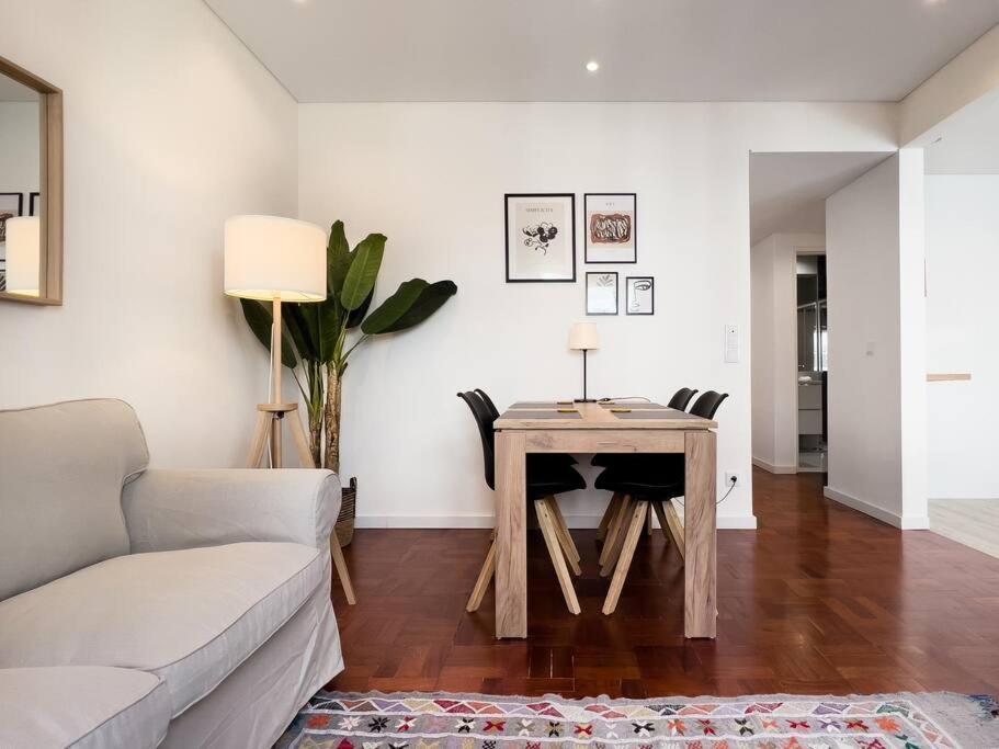 Olaias Lisbon 2 Bed Near Metro 2 Appartement Buitenkant foto