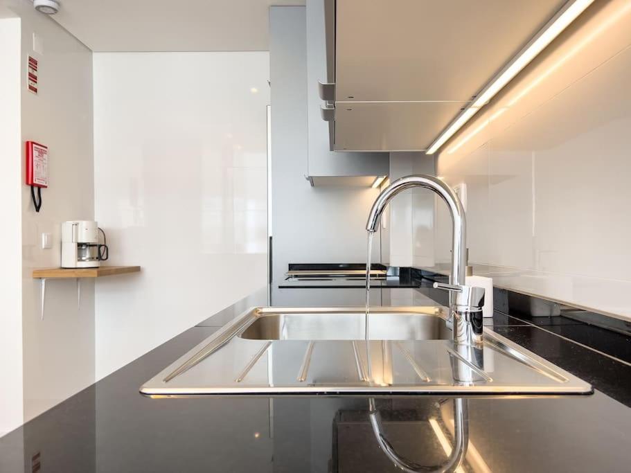 Olaias Lisbon 2 Bed Near Metro 2 Appartement Buitenkant foto